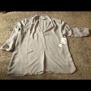 Silver/Gray Flowy Blouse Laundry by Shelli Segal